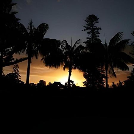 Fletcher Christian Holiday Hotel Burnt Pine Luaran gambar